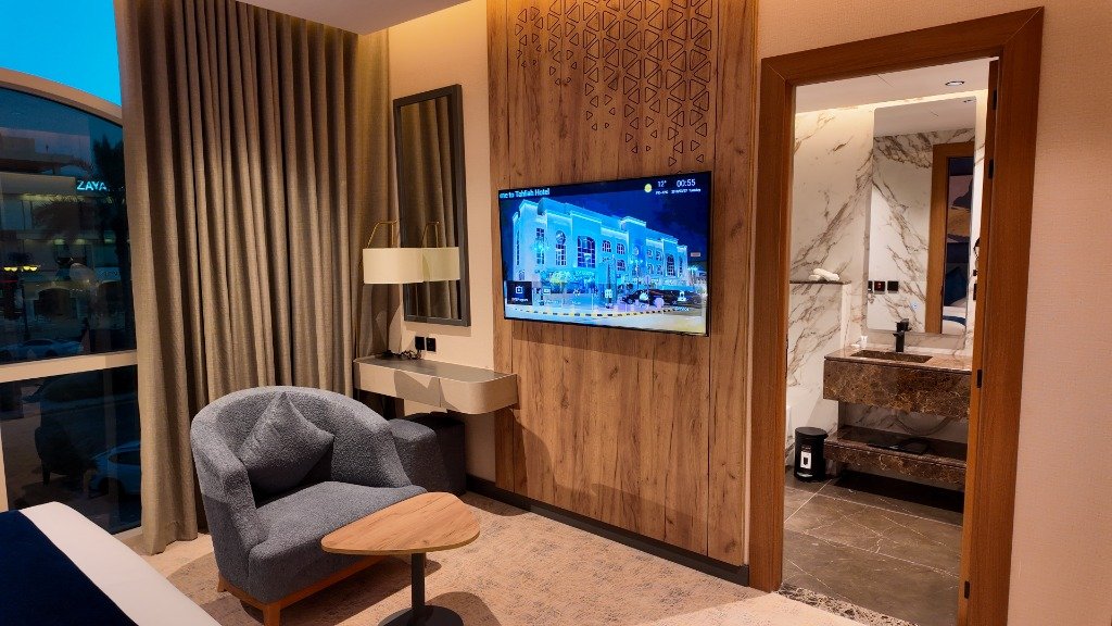 Smart TV, Work Desk & Modern Bathroom